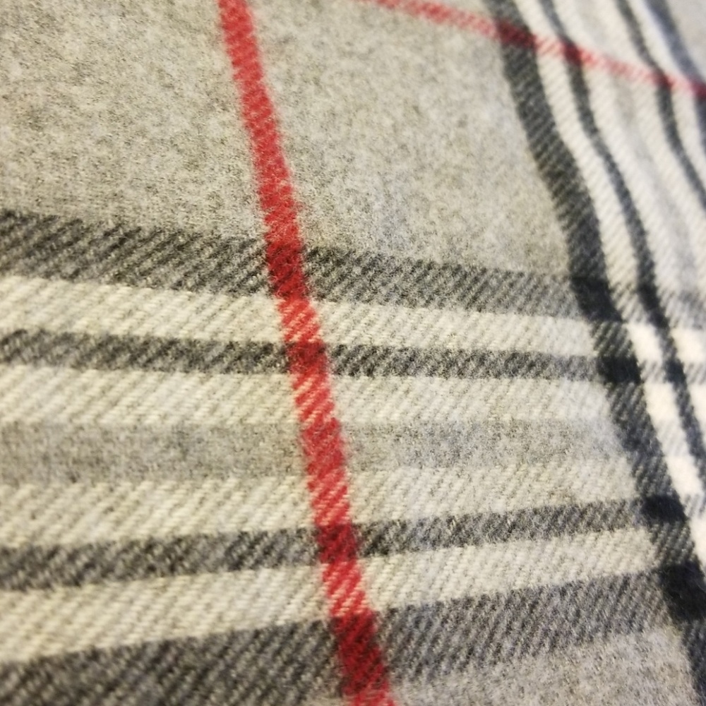๐ CROFT & BARROW SCARF - Picture 7 of 8